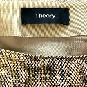 Theory skirt in linen/silk
